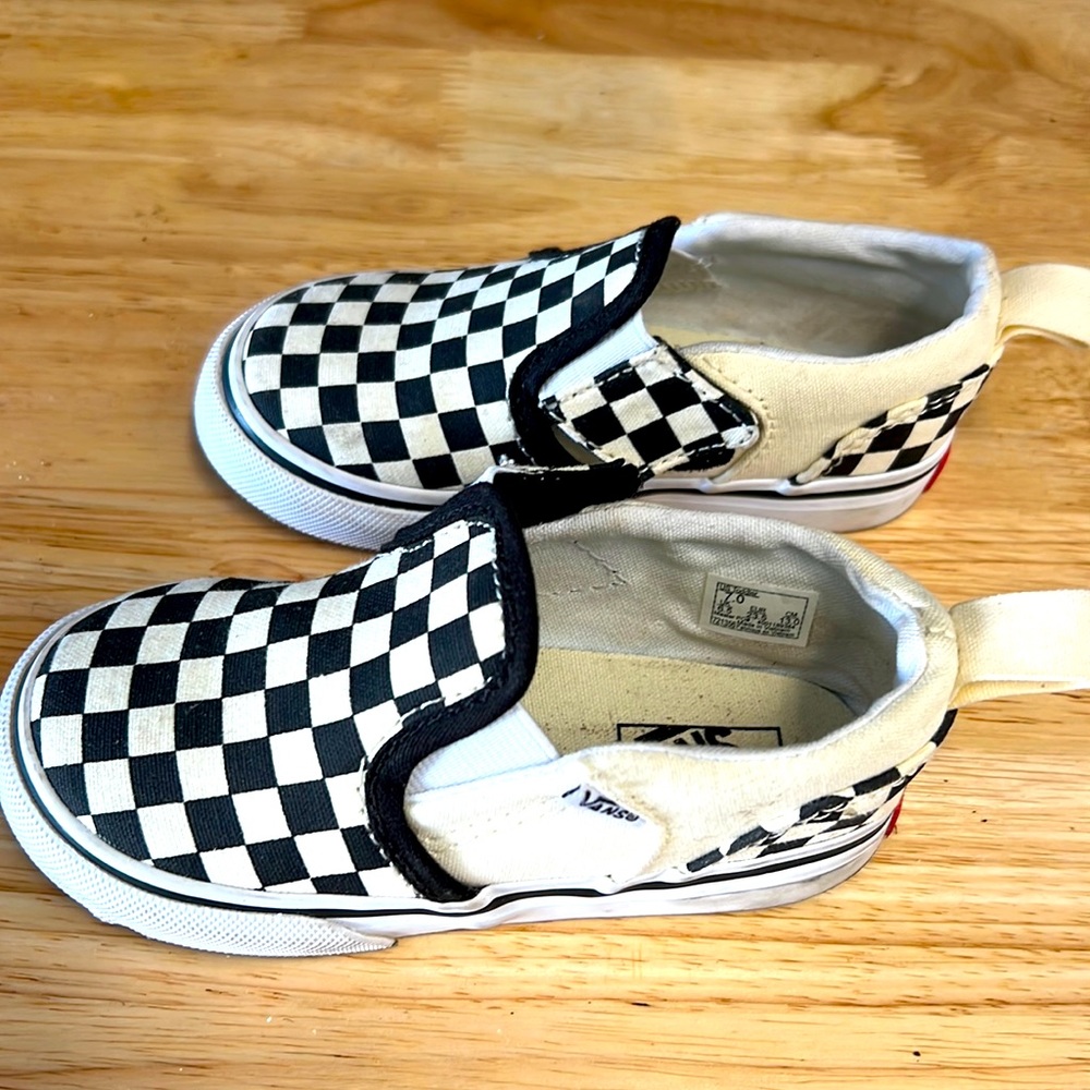 Vans. Shows. Toddler size 7
